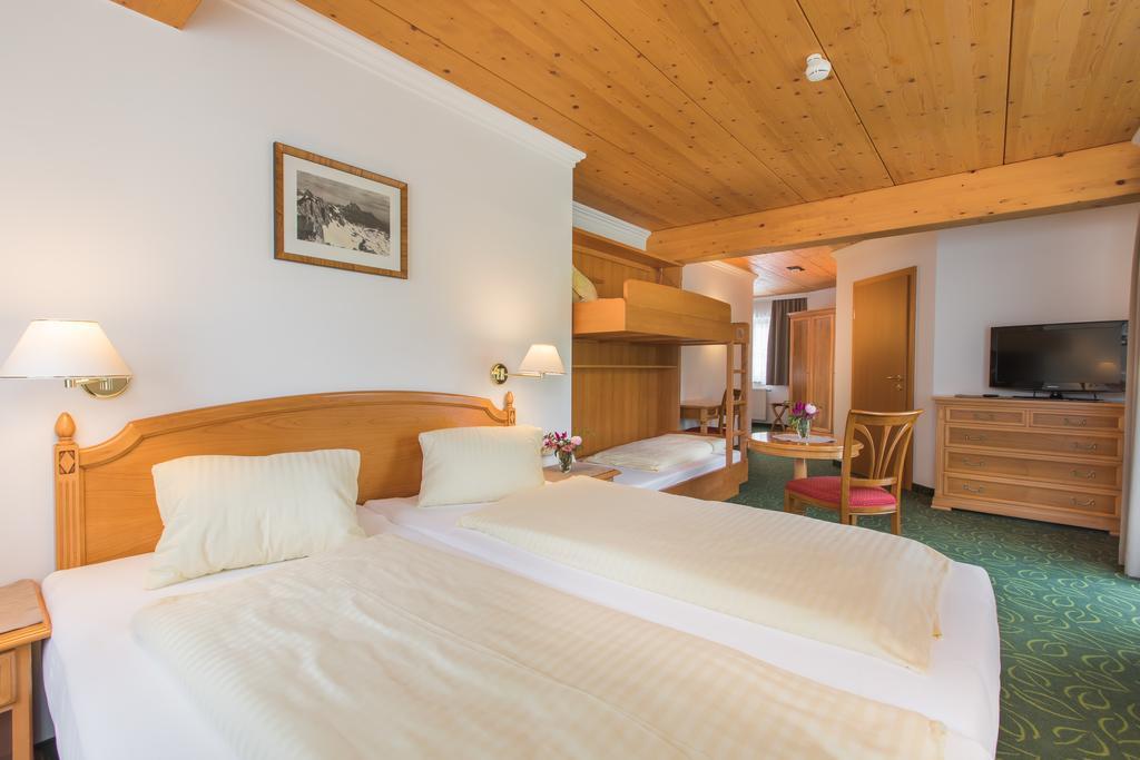 Hotel Niederreiter Maria Alm am Steinernen Meer Exterior photo
